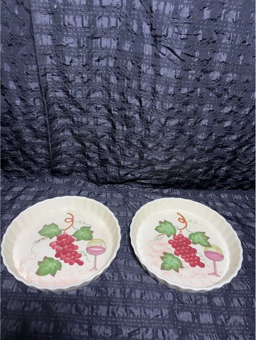2 Quiche Baking Serving Dish Pan Ceramic 9.5” Diameter-Grapes & Wine Glass